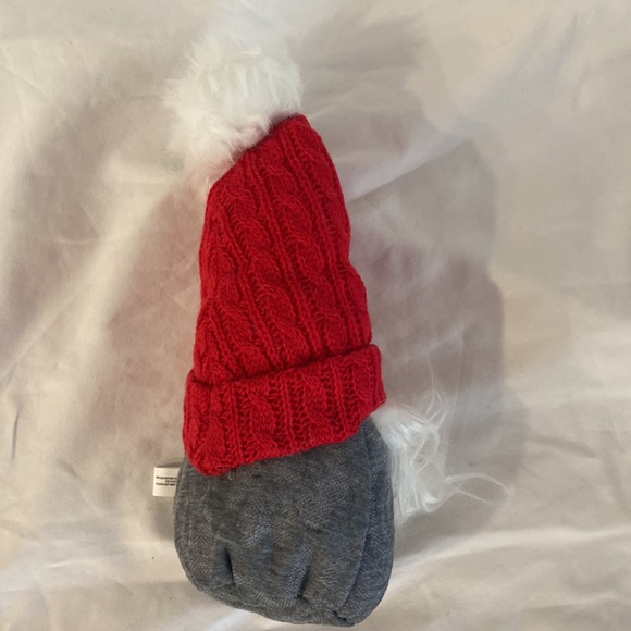๐HP๐NEW Nordic Gnome Good Luck Doll Bean Bag Pom Button Nose Red Knitted Hat - Picture 4 of 15